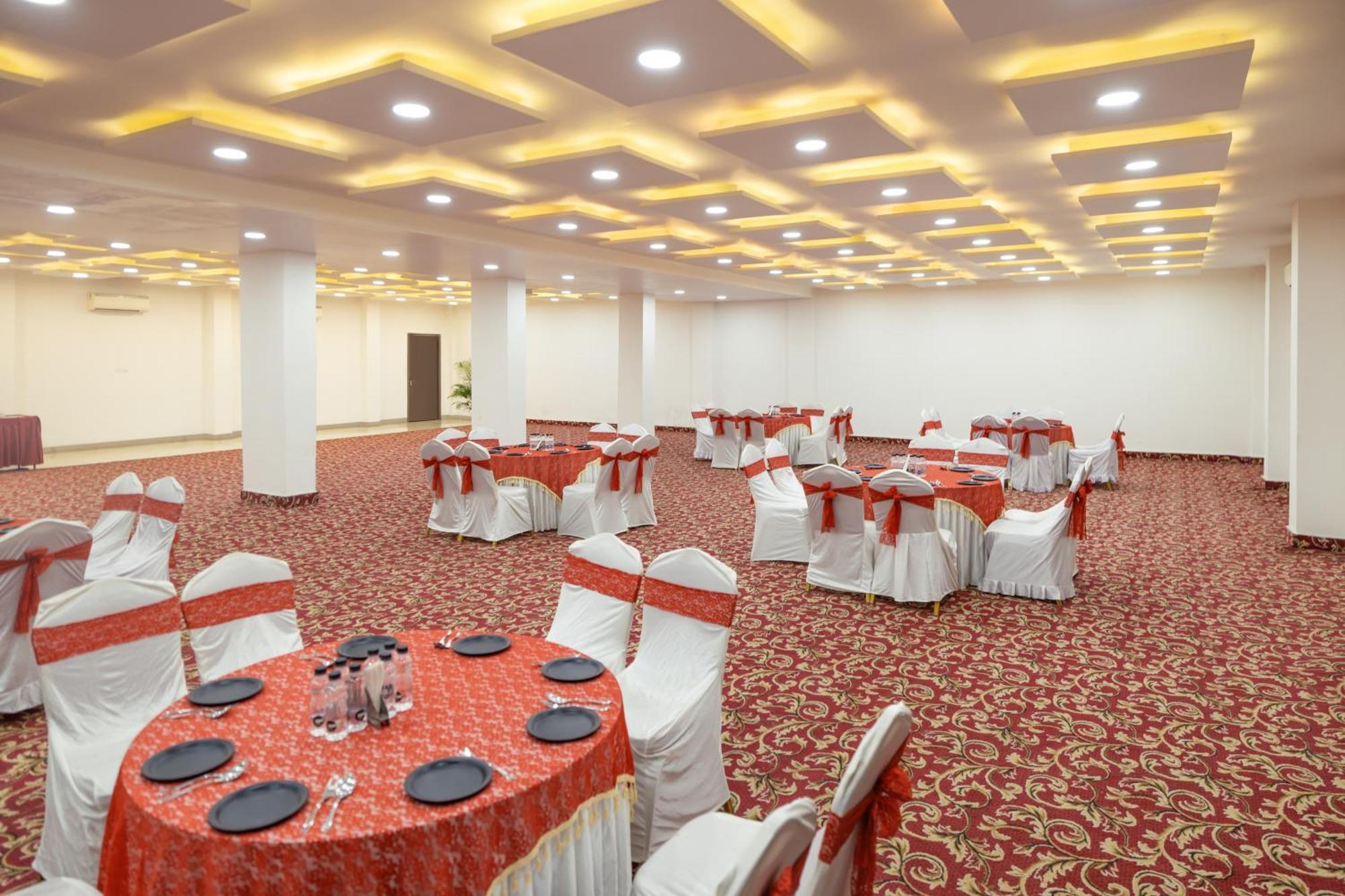 Sheetal International Hotel Rāipur Exterior foto