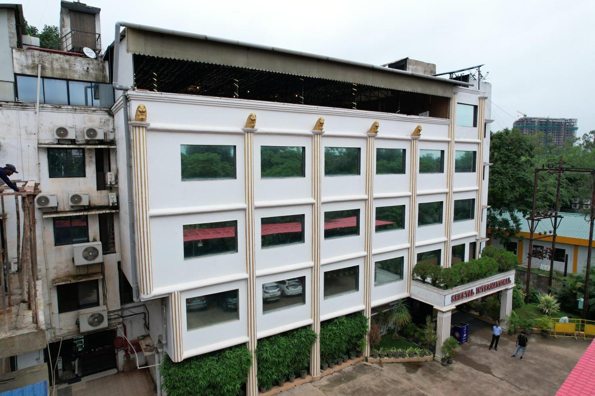 Sheetal International Hotel Rāipur Exterior foto