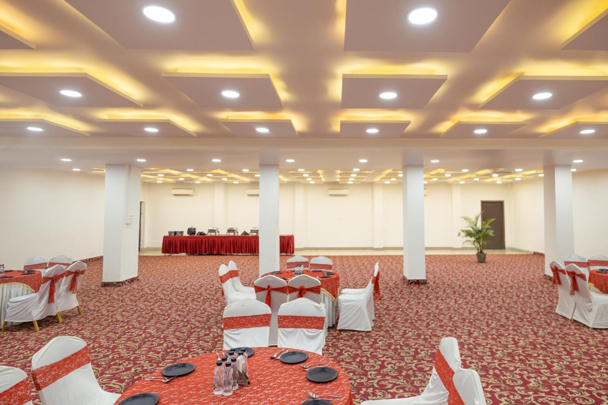 Sheetal International Hotel Rāipur Exterior foto