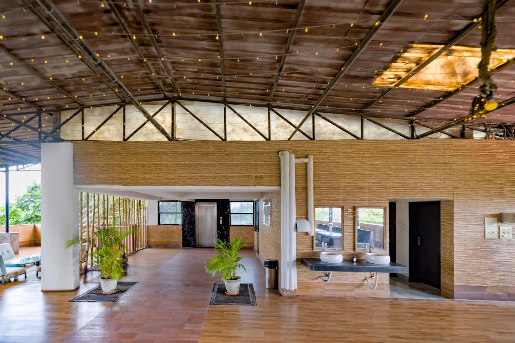 Sheetal International Hotel Rāipur Exterior foto
