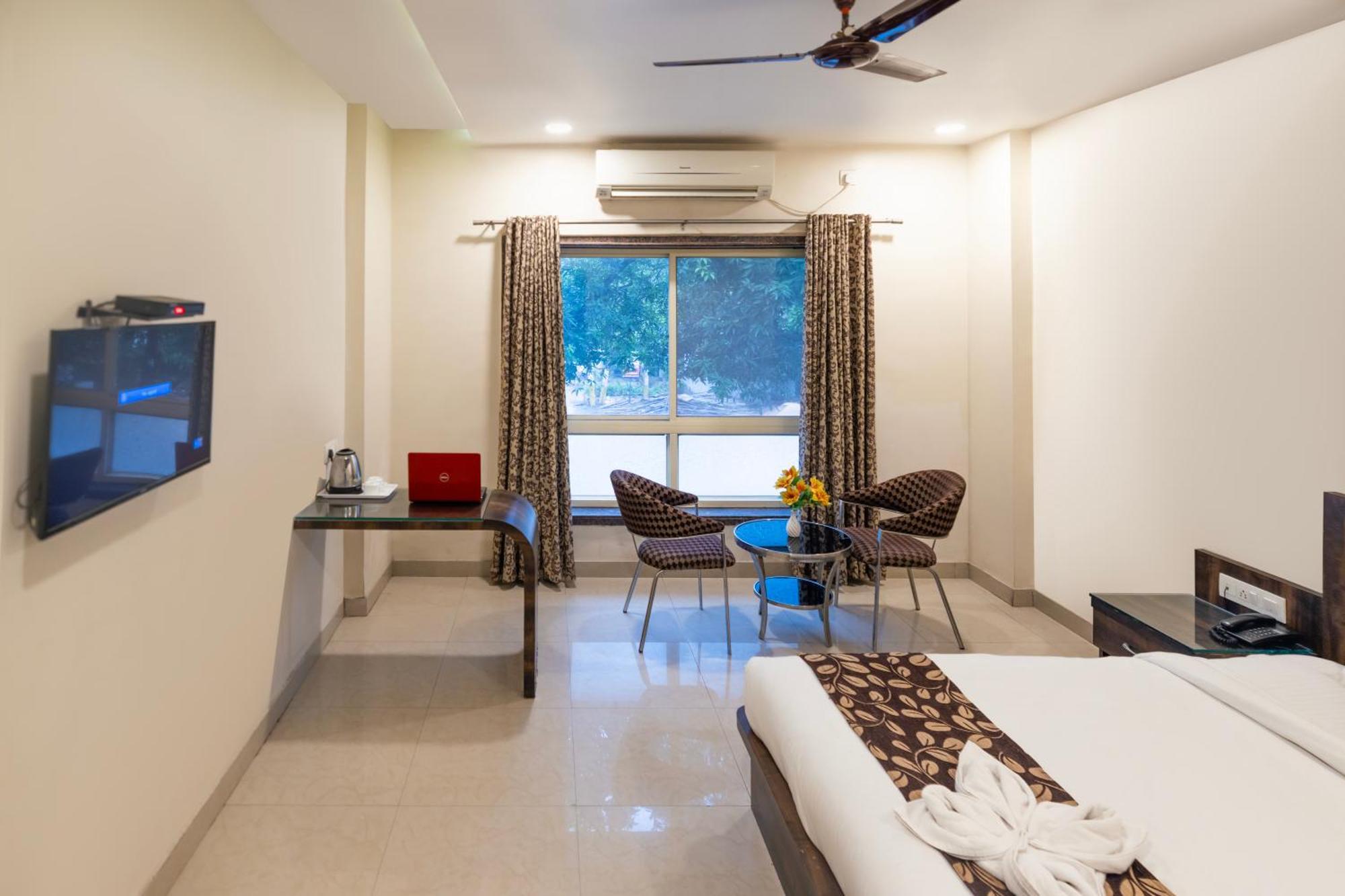 Sheetal International Hotel Rāipur Exterior foto